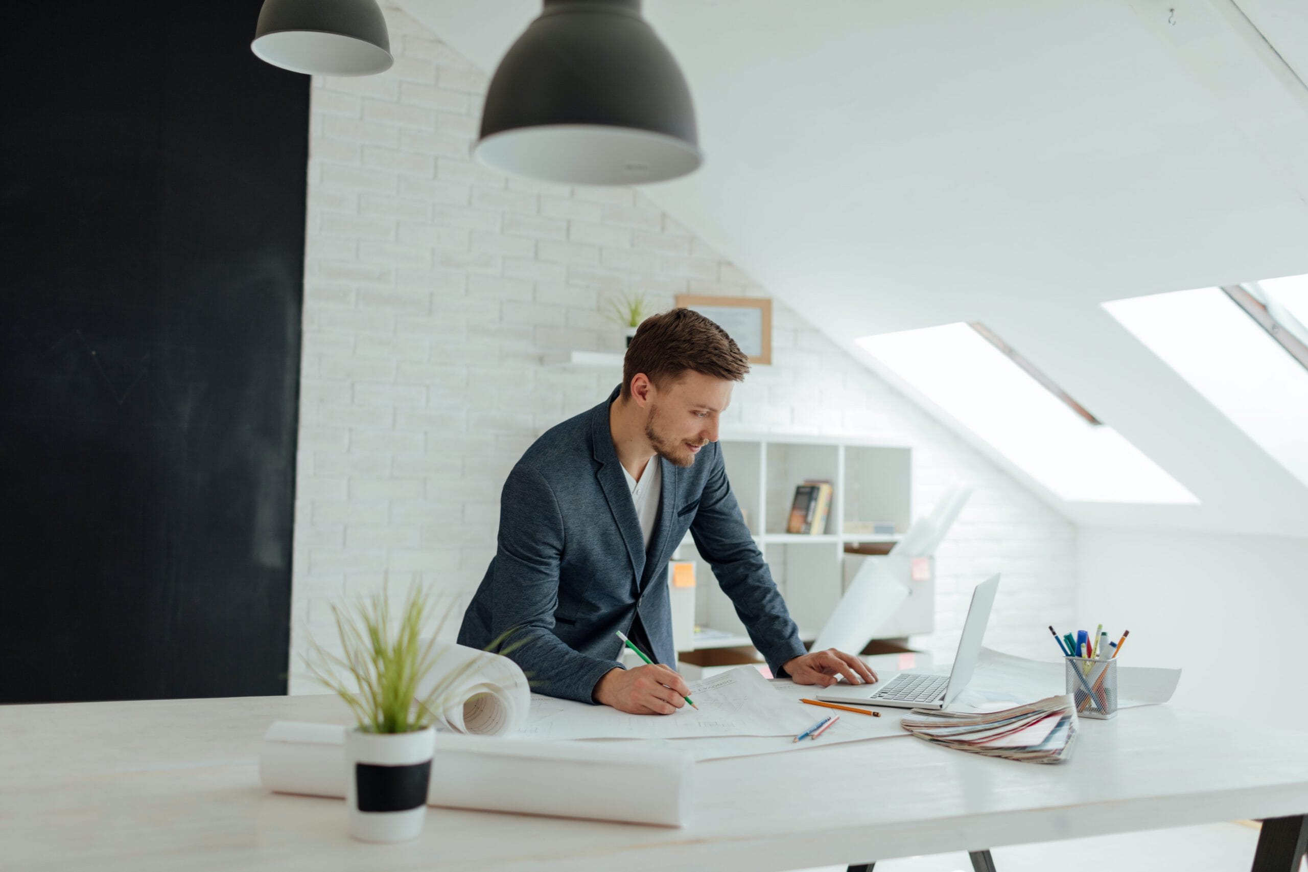 2d30e877e0a8a905bf4cd199e078d62c4ef17033-scaled.jpg?w=1024&h=683&scale